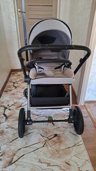 Продам коляску