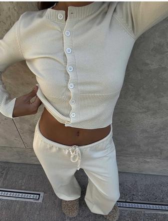 Женская двойка