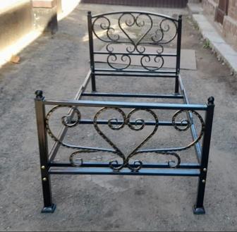 Продается кровать