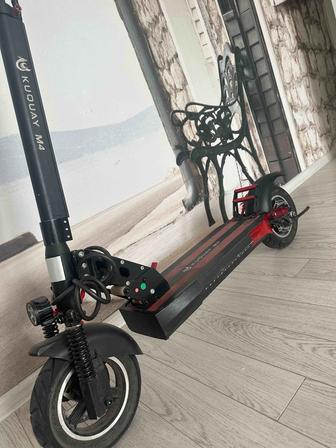 Продам электросамокат