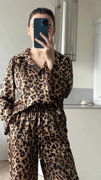 Вечерний леопардовые двойка