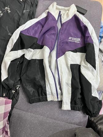 Ветровка спортивная