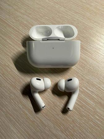 Продам б/у AirPods Pro 2 Lightning