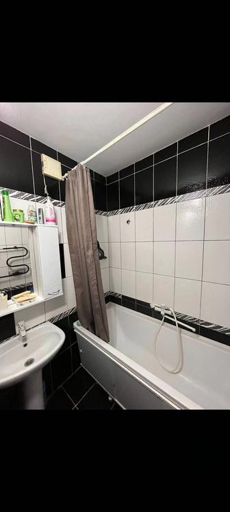 Отдам кафель бесплатно