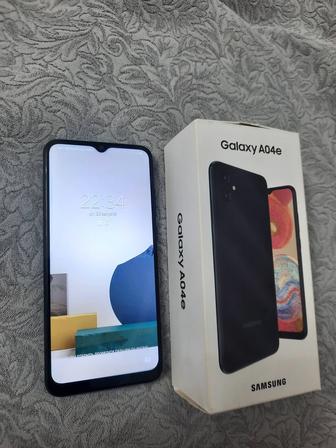 Продам Samsung Galaxy A04e 128гб