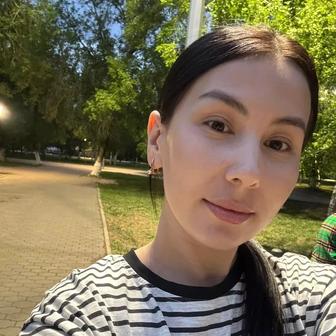 Воспитатель / воспитательница