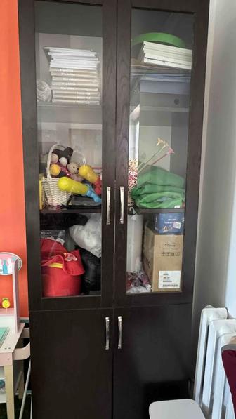 Продам офисные шкафы и столы