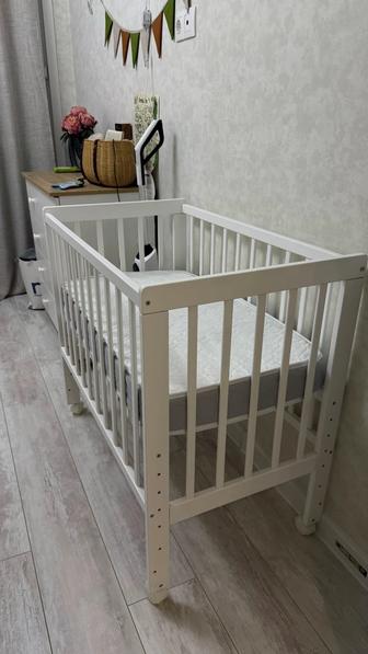 Продам кроватку