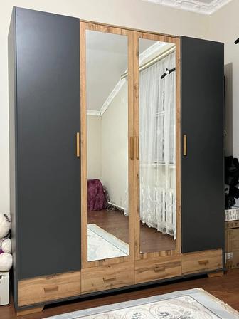 Спальный гарнитур продается