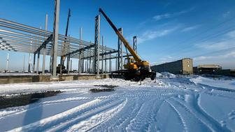 Аренда автокрана на базе Урал вездеход