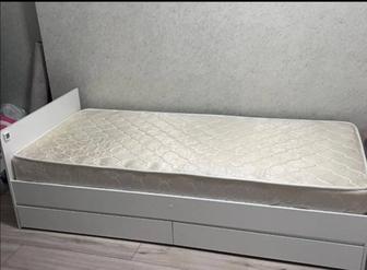 удобная кровать