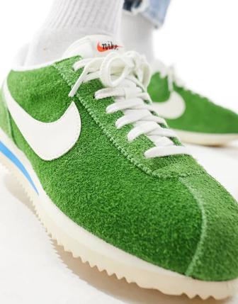 Кроссовки Nike cortez