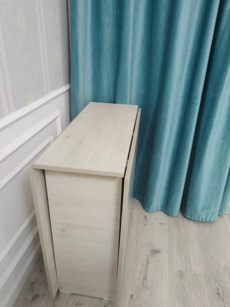 Стол книжка