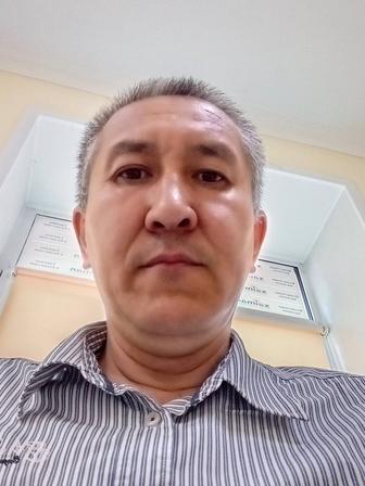 Кладовщик / кладовщица