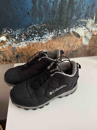 Кроссовки Columbia оригинал 35 размер