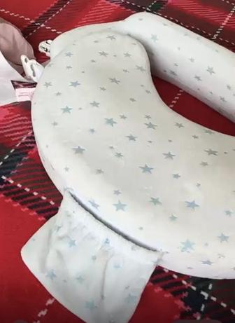 подушка для кормления