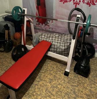 Продам тренажер жим лежа