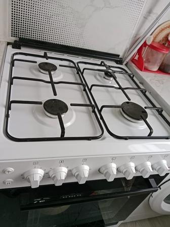 Газовая плита в отличном состоянии