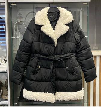 Продам пуховик