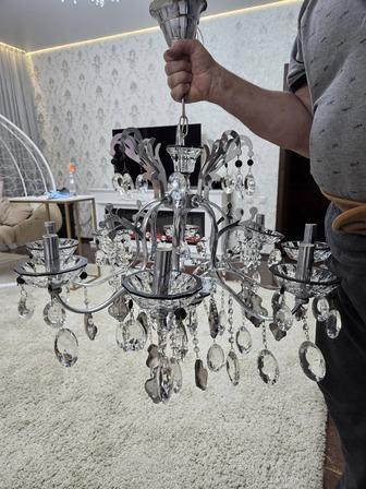 Продам люстры б/у