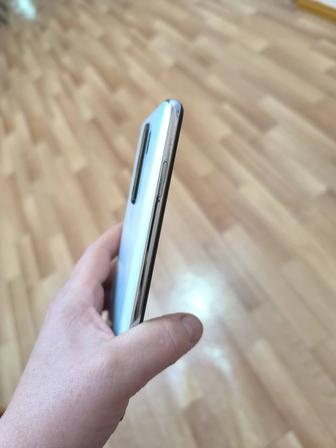 Продам телефон Xiaomi Redmi Note 8 Pro