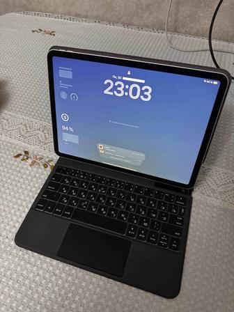 Клавиатура iPad Pro m2 11 дюймов