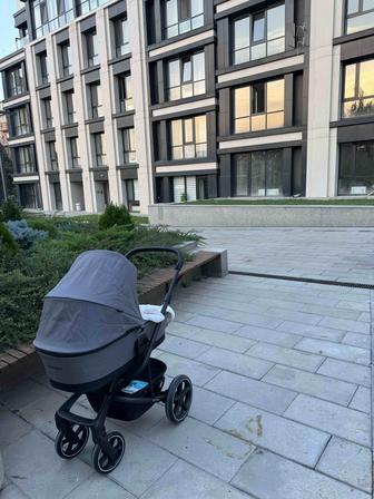 Продам детскую коляску