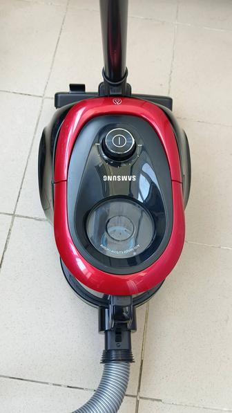 Пылесос Samsung 1800w