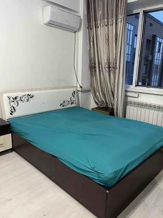 Продам спальный гарнитур б/у