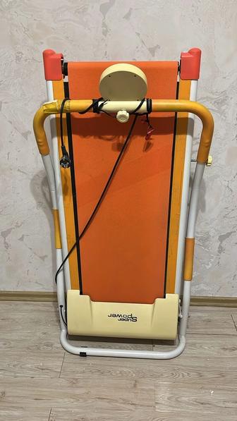 Продам беговую дорожку