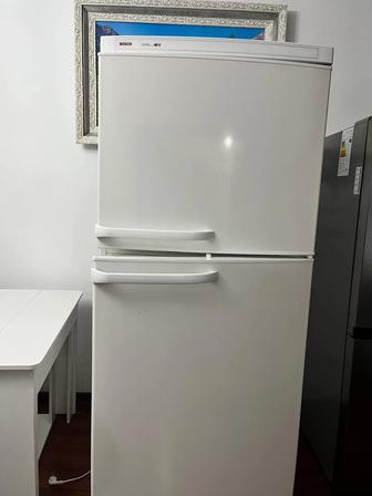 Тоңазытқыш сатамын/продам холодильник