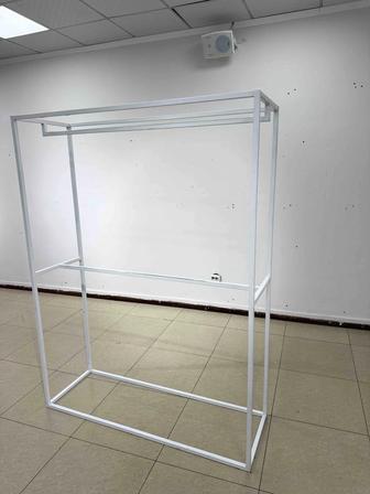 Торговое оборудование рейлы вешалка
