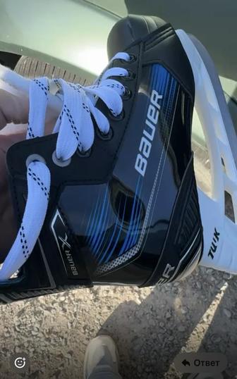 Коньки хоккейные