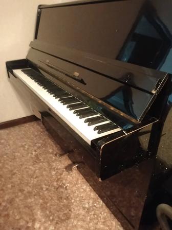 Продам пианино с документами