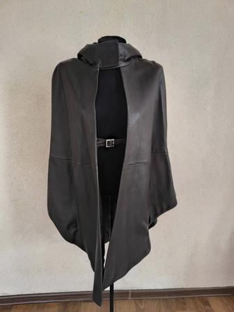 Продам женский кожаный кейп