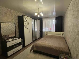 Шкаф и кровать