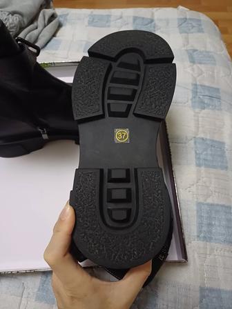 Зимние ботинки