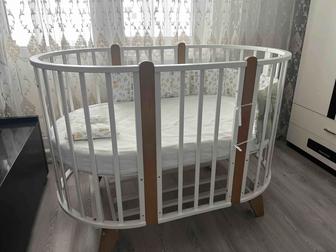 продам детскую кроватку tomix bella
