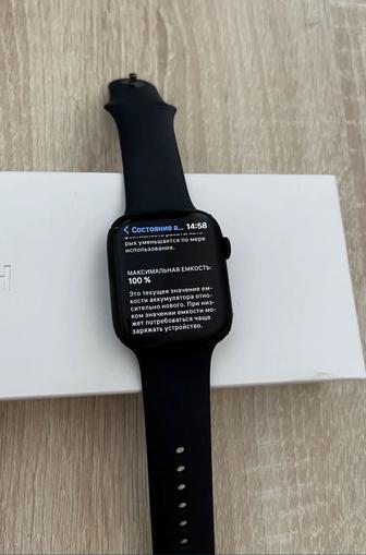 Смарт-часы Apple Watch Series 7 45 мм черный