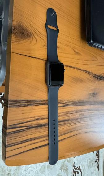 Продам часы Apple Watch 3