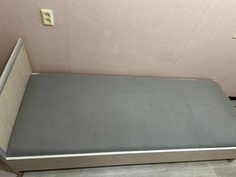 Продам кровать