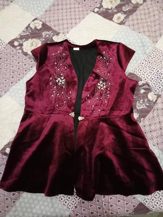 Продам казахскую женскую жилетку