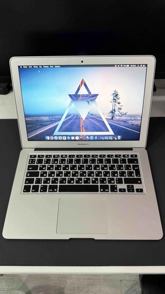 MacBook Air 13 (2017)