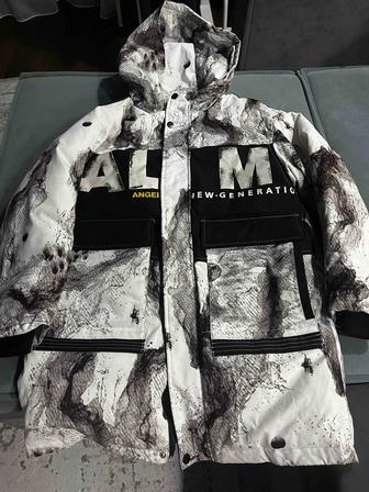 Демисезонная куртка