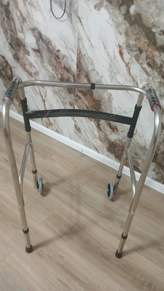 Продам ходунки