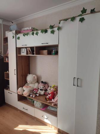 Продам шкаф стенка