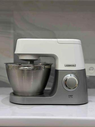 Продам миксер Kenwood