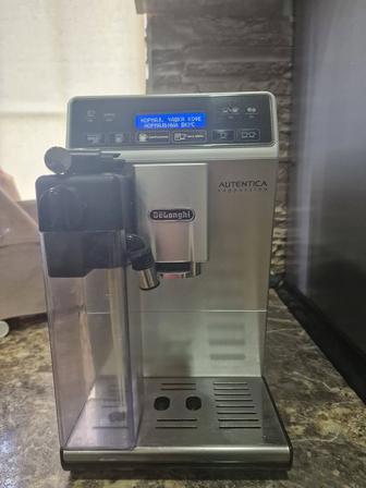 Продам срочно Кофемашина Delonghi ETAM 29.660 SB Autentica серебристая