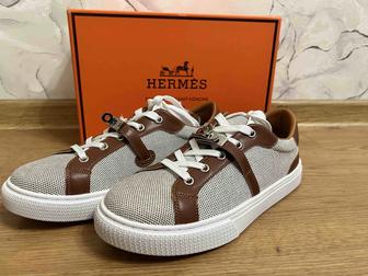 Продам кеды Hermes