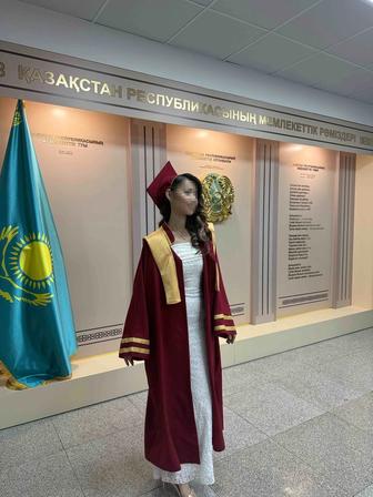 Белое платье